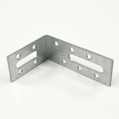 calidad  Rust Resistant Galvanized Angle Brackets For Building Installation fábrica