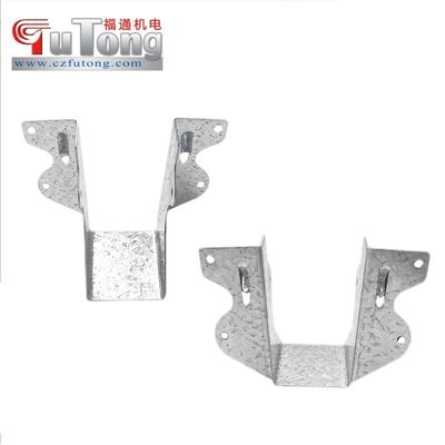 Conector de madera de placas dentadas para sistemas de vigas y marcos de madera